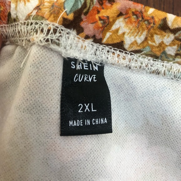 SHEIN floral pencil skirt - Picture 2 of 6